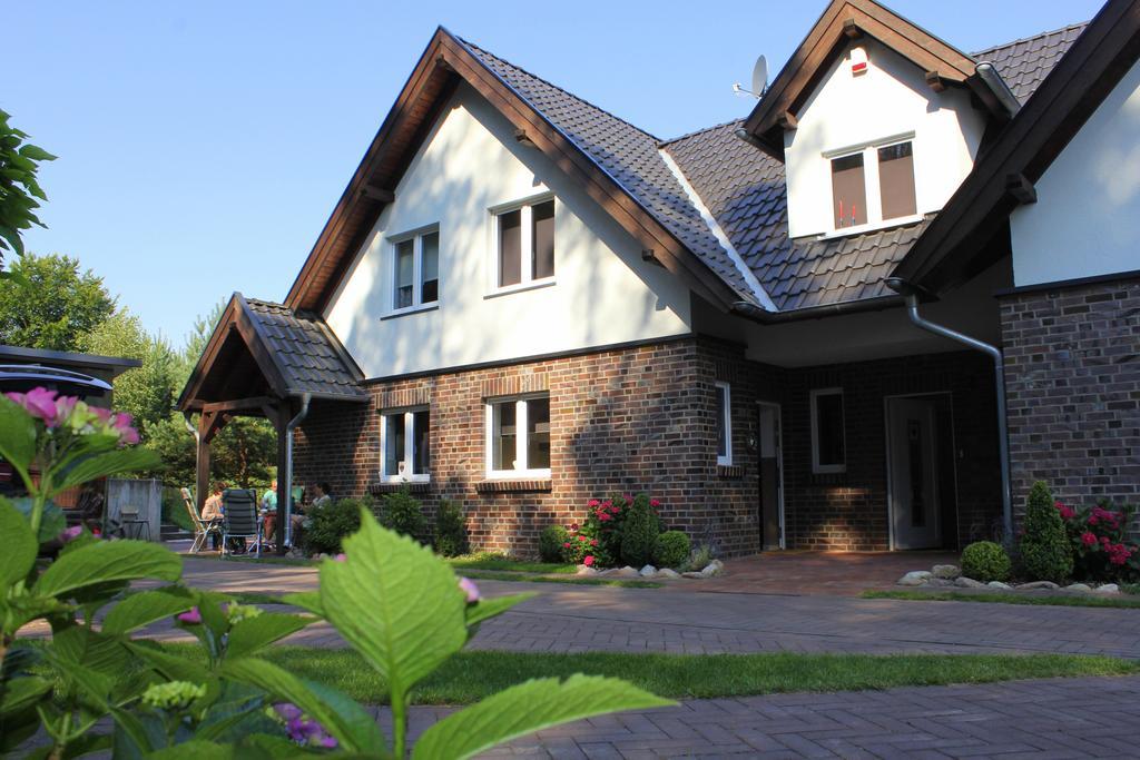 Lesny Apartament オストシツェ エクステリア 写真